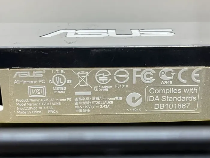 Моноблок Б-клас Asus ET2011AUKB / 20" (1600x900) TN / AMD E-450 (2 ядра по 1.66 GHz) / 8 GB DDR3 / 120 GB SSD / AMD Radeon HD 6320 Graphics / WebCam б/в - зображення 8