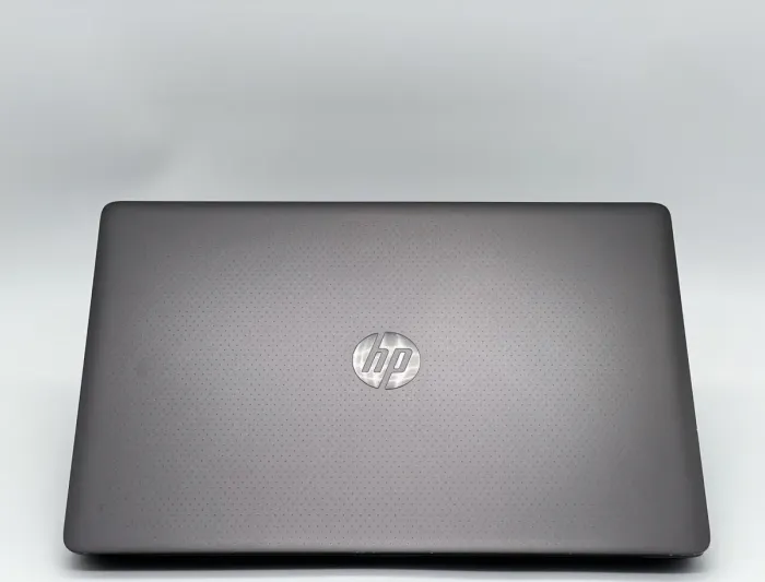 Мобільна робоча станція HP ZBook Studio G3 / 15.6" (1920x1080) IPS / Intel Core i7-6700HQ (4 (8) ядра по 2.6 - 3.5 GHz) / 16 GB DDR4 / 240 GB SSD / nVidia Quadro M1000M, 4 GB DDR5, 128-bit б/в - зображення 5
