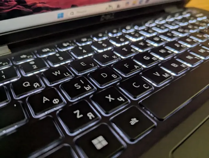 Ультрабук Dell Latitude 7430 / 14" (1920x1080) IPS / Intel Core i7-1265U (10 (12) ядер по 3.6 - 4.8 GHz) / 16 GB DDR4 / 512 GB SSD / Intel Iris Xe Graphics / Fingerprint / WebCam / Windows 11 б/в - зображення 6