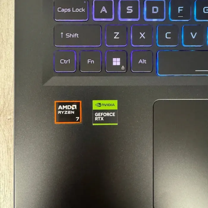 Ігровий ноутбук Б-класу Acer Nitro 17 AN17-42 / 17.3" (1920x1200) IPS / AMD Ryzen 7 8845HS (8 (16) ядер по 3,8 - 5,1 ГГц) / 16 ГБ DDR5 / 512 ГБ SSD / nVidia GeForce RTX 4060, 8 ГБ GDDR6, 128-bit / WebCam б/в - зображення 5