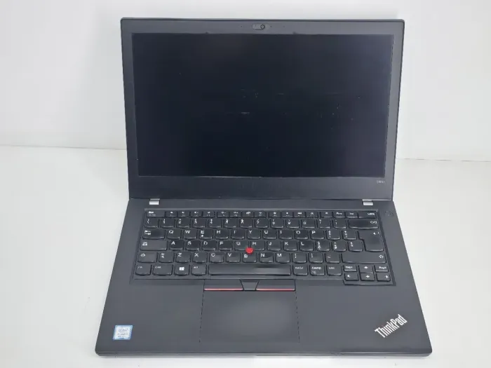 Ультрабук Б-клас Lenovo ThinkPad T480 / 14" (1920x1080) TN / Intel Core i7-8650U (4 (8) ядра по 1.9 - 4.2 GHz) / 16 GB DDR4 / 256 GB SSD / Intel UHD Graphics 620 / WebCam / 2x АКБ б/в - изображение 2