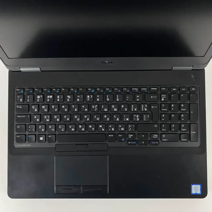 Ноутбук Dell Latitude E5570 / 15.6" (1920x1080) IPS / Intel Core i5-6440HQ (4 ядра по 2.6 - 3.5 GHz) / 8 GB DDR4 / 256 GB SSD / Intel HD Graphics 530 / HDMI / WebCam б/в - зображення 3