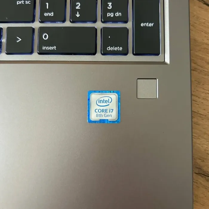 Мобільна робоча станція HP ZBook 15 G5 / 15.6" (1920x1080) IPS / Intel Core i7-8750H (6 (12) ядер по 2.2 - 4.1 GHz) / 32 GB DDR4 / 256 GB SSD / nVidia Quadro P2000, 4 GB GDDR5, 128-bit / WebCam б/в - зображення 8