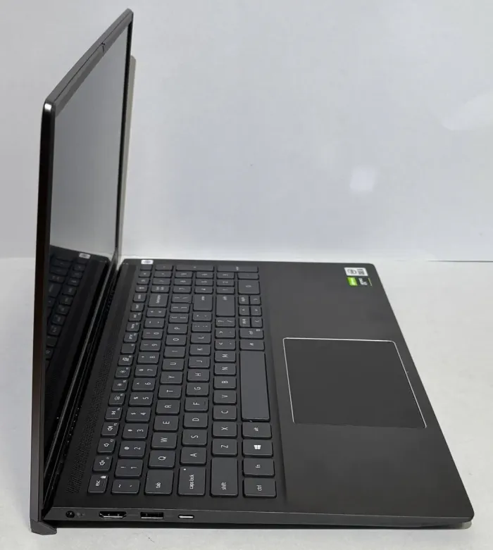 Ігровий ноутбук Dell Vostro 7500 / 15,6" (1920x1080) IPS / Intel Core i5-10300H (4 (8) ядра по 2,5 - 4,5 ГГц) / 16 ГБ DDR4 / 256 ГБ SSD + 256 ГБ SSD / nVidia GeForce GTX 1650, 4 ГБ GDDR5, 128-біт / Веб-камера б/в - зображення 6