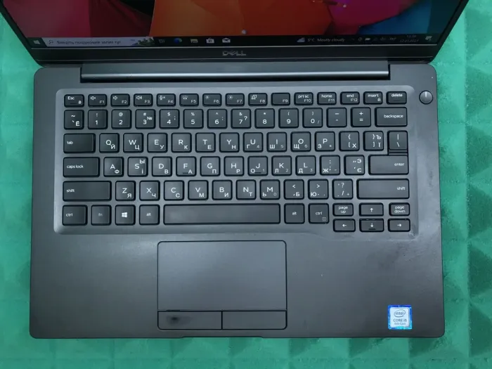 Ультрабук Б-клас Dell Latitude 7400 / 14" IPS / Core i5-8365U (4(8) ядра по 1.6-4.1GHz) / 8GB DDR4 / 256GB SSD M.2 / UHD Graphics 620 / WebCam / USB 3.1 / HDMI / Win 10 б/в - зображення 4