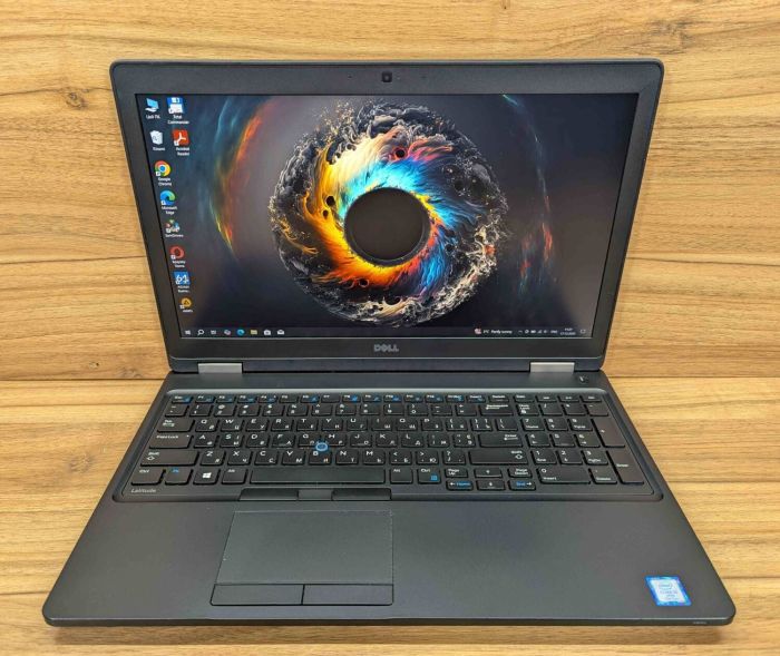 Ноутбук Б-клас Dell Latitude 5580 / 15.6" (1920x1080) IPS / Intel Core i5-7300U (2 (4) ядра по 2.6 - 3.5 GHz) / 16 GB DDR4 / 512 GB SSD / Intel HD Graphics 620 / WebCam / HDMI / Windows 10 б/в - изображение 2