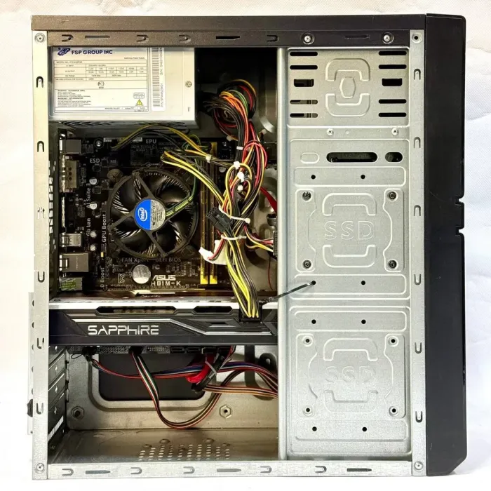 Комп'ютер Crown SM601 Black Tower / Intel Core i7-4790S (4 (8) ядра по 3.2 - 4.0 GHz) / 16 GB DDR3 / 256 GB SSD + 500 GB HDD / AMD Radeon RX 570, 4 GB GDDR5, 256-bit / 450W б/в - зображення 5