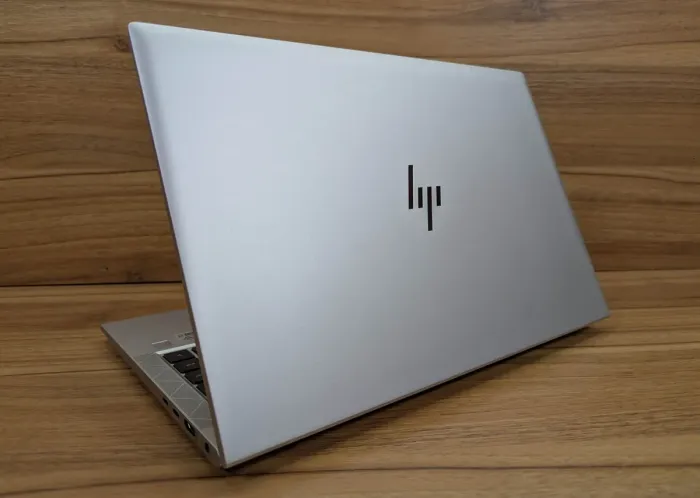 Ультрабук Б-клас HP EliteBook 840 G7 / 14" (1920x1080) IPS / Intel Core i7-10610U (4 (8) ядра по 1.8 - 4.9 GHz) / 16 GB DDR4 / 512 GB SSD / Intel UHD Graphics / HDMI / Fingerprint / Windows 10 б/в - зображення 8