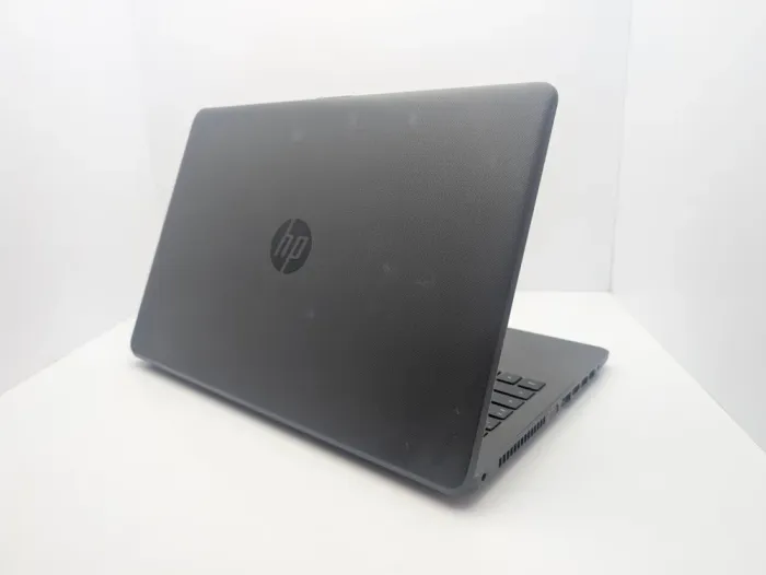 Ноутбук HP Pavilion 255 G6 / 15.6" (1366x768) TN / AMD E2-9000e (2 ядра по 1.5 - 2.0 GHz) / 4 GB DDR4 / 256 GB SSD / AMD Radeon R2 Graphics / WebCam б/в - зображення 8