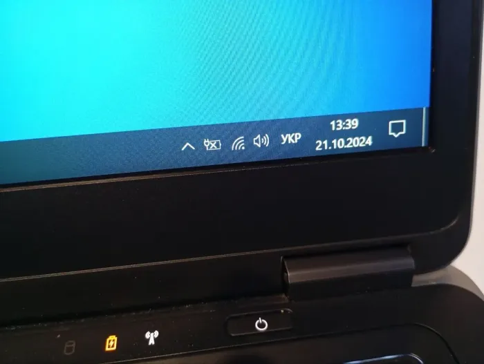 Ультрабук Dell Latitude E7440 / 14" (1920x1080) TN / Intel Core i5-4300U (2 (4) ядра по 1.9 - 2.9 GHz) / 8 GB DDR3 / 256 GB SSD / Intel HD Graphics 4400 / WebCam / АКБ не тримає б/в - зображення 9