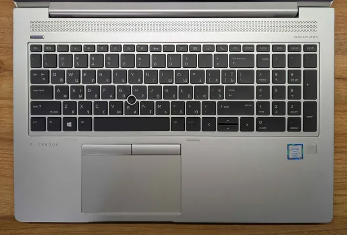 Ультрабук HP EliteBook 850 G6 / 15.6" (1920x1080) IPS / Intel Core i7-8565U (4 (8) ядра по 1.8 - 4.6 GHz) / 16 GB DDR4 / 480 GB SSD / Intel UHD Graphics / WebCam / Fingerprint / Windows 10 б/в - зображення 3