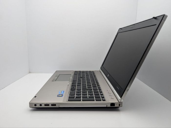 Ноутбук HP EliteBook 8560p / 15.6" (1366x768) TN / Intel Core i7-2620M (2 (4) ядра по 2.7 - 3.4 GHz) / 6 GB DDR3 / 1000 GB HDD / Intel HD Graphics 3000 / WebCam б/в - зображення 5