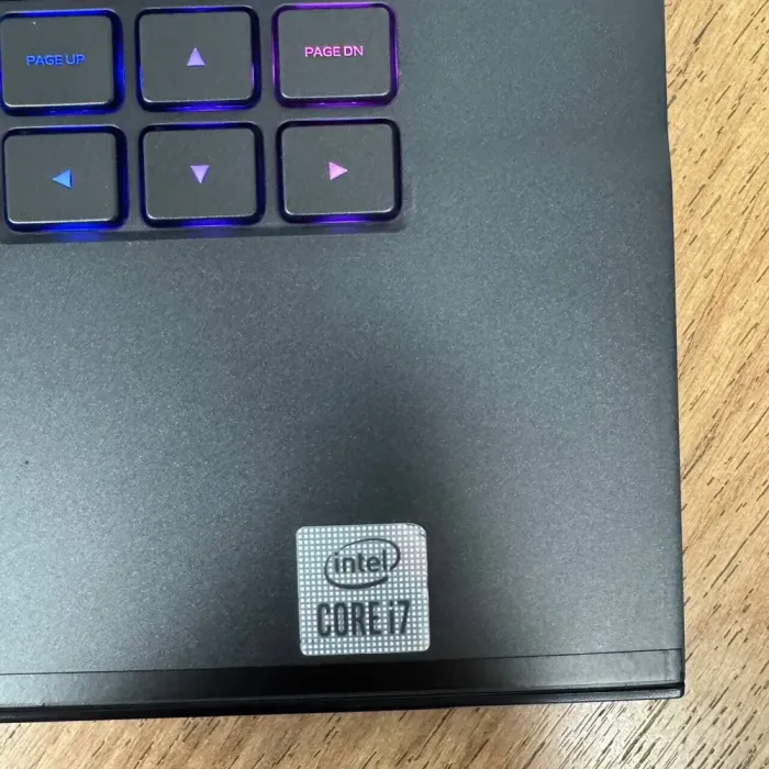 Ігровий ноутбук Б-клас Dell Alienware m15 R4 / 15.6" (1920x1080) IPS / Intel Core i7-10870H (8 (16) ядер по 2.2 - 5.0 GHz) / 16 GB DDR4 / 512 GB SSD / nVidia GeForce RTX 3070, 8 GB GDDR6, 256-bit / WebCam б/в - зображення 8