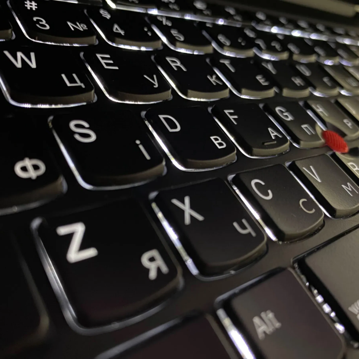 Ігровий ноутбук Lenovo ThinkPad X1 Extreme Gen 2 / 15,6" (1920x1080) IPS / Intel Core i5-9400H (4 (8) ядра по 2,5 - 4,3 ГГц) / 16 ГБ DDR4 / 512 ГБ SSD / nVidia GeForce GTX 1650 Max-Q, 4 ГБ GDDR5, 128-біт / Веб-камера / Сканер відбитків пальців б/в - зображення 6