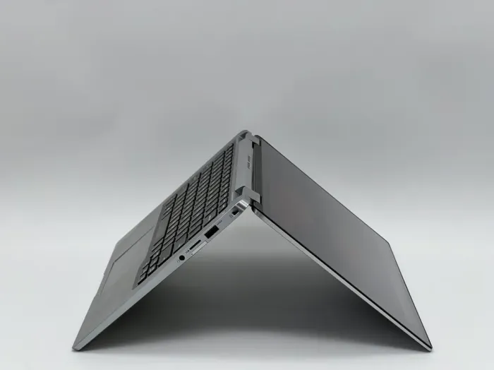 Ультрабук-трансформер Dell Latitude 9410 / 14" (1920x1080) IPS Touch / Intel Core i5-10210U (4 (8) ядра по 1.6 - 4.2 GHz) / 8 GB DDR4 / 480 GB SSD / Intel UHD Graphics / WebCam б/в - зображення 5