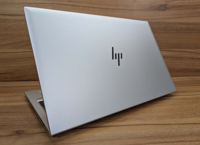 Ультрабук HP EliteBook 850 G8 / 15.6" (1920x1080) IPS / Intel Core i7-1185G7 (4 (8) ядра по 3.0 - 4.8 GHz) / 16 GB DDR4 / 500 GB SSD / Intel Iris Xe Graphics / WebCam / TouchID / Windows 10 б/в - зображення 7
