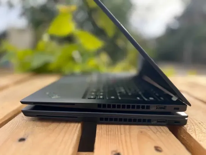 Ультрабук Lenovo ThinkPad T490s / 14" (1920x1080) IPS / Intel Core i5-8265U (4 (8) ядра по 1.6 - 3.9 GHz) / 16 GB DDR4 / 256 GB SSD / Intel UHD Graphics / WebCam б/в - зображення 8