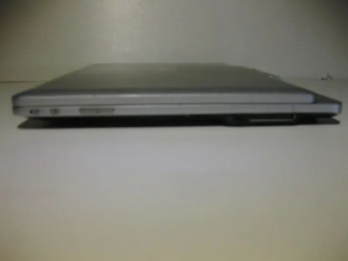 Ноутбук-трансформер HP EliteBook / 11.6" IPS Touch / Core i7-4600U (2(4) ядра по 2.1-3.3GHz) / 8GB DDR3 / 256GB SSD /HD Graphics 4400 / WebCam б/в - зображення 3