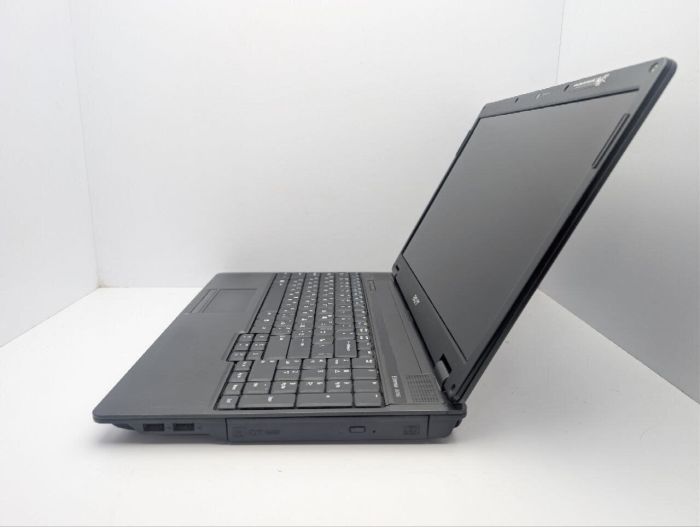Ноутбук Acer Extensa 5635G / 15.6" (1366x768) TN / Intel Core 2 Duo T6600 (2 ядра по 2.2 GHz) / 6 GB DDR3 / 500 GB HDD / Intel Graphics / WebCam / DVD-ROM / Без АКБ б/в - изображение 5