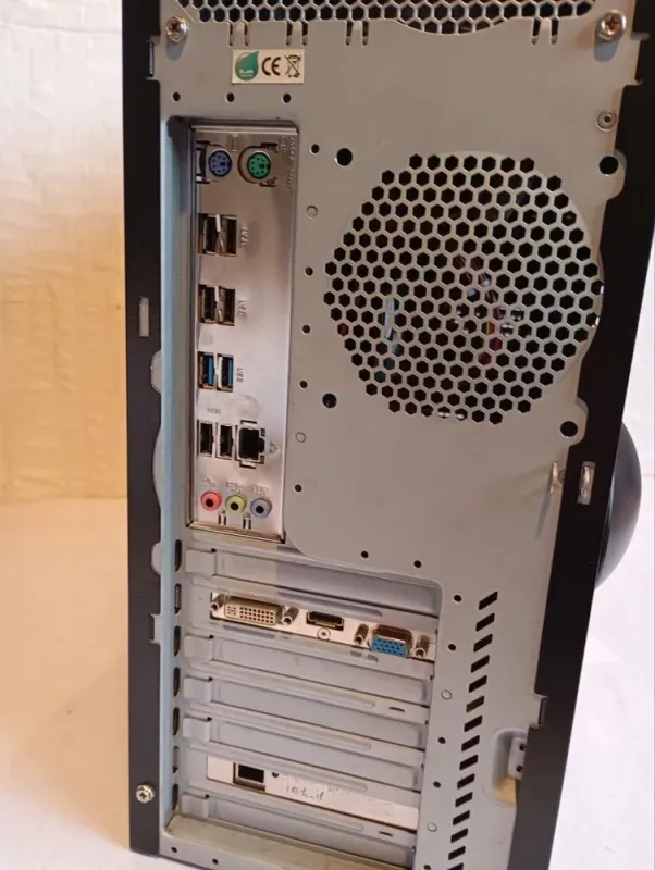 ПК Asus Tower / AMD FX-Series FX-8300 (8 ядер по 3.3 - 4.2 GHz) / 16 GB DDR3 / 120 GB SSD + 500 GB HDD / nVidia GeForce 210, 1 GB DDR3, 64-bit / DVD-ROM / 450W б/в - зображення 3