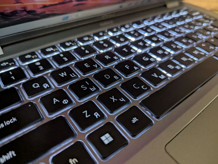 Ультрабук Dell Latitude 5430 / 14" (1920x1080) IPS / Intel Core i5-1245U (10 (12) ядер по 1.2 - 4.4 GHz) / 16 GB DDR4 / 512 GB SSD / Intel Iris Xe Graphics / WebCam / HDMI / Windows 11 б/в - зображення 6