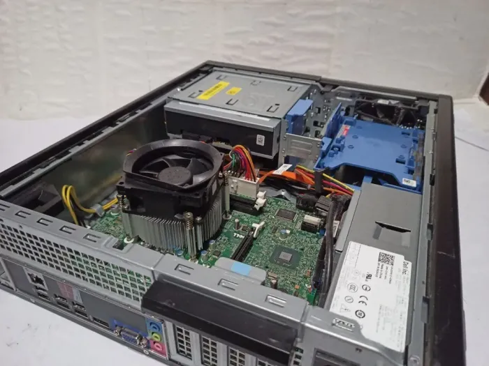 ПК Б-клас Dell Optiplex 3010 SFF / Intel Core i5-3470 (4 ядра по 3.2 - 3.6 GHz) / 8 GB DDR3 / 500 GB HDD / Intel HD Graphics 2500 / DVD-RW б/в - зображення 5