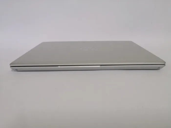 Ультрабук Б-клас HP ProBook 430 G6 / 13.3" (1920x1080) IPS / Intel Core i3-8145U (2 (4) ядра по 2.1 - 3.9 GHz) / 8 GB DDR4 / 128 GB SSD / Intel UHD Graphics / WebCam / Windows 10 Pro б/в - зображення 4