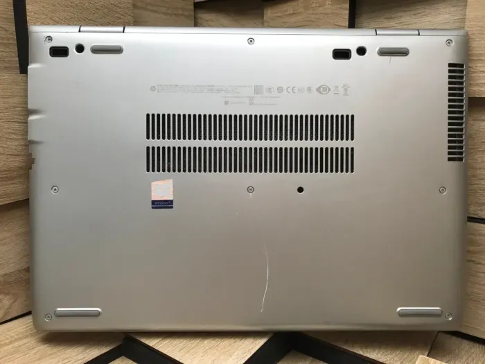 Ноутбук Б-клас HP Probook 640 G4 / 14" (1366x768) TN / Intel Core i5-8350U (4 (8) ядра по 1.7 - 3.6 GHz) / 8 GB DDR4 / 256 GB SSD M.2 / Intel UHD Graphics 620 / WebCam / Fingerprint б/в - зображення 9