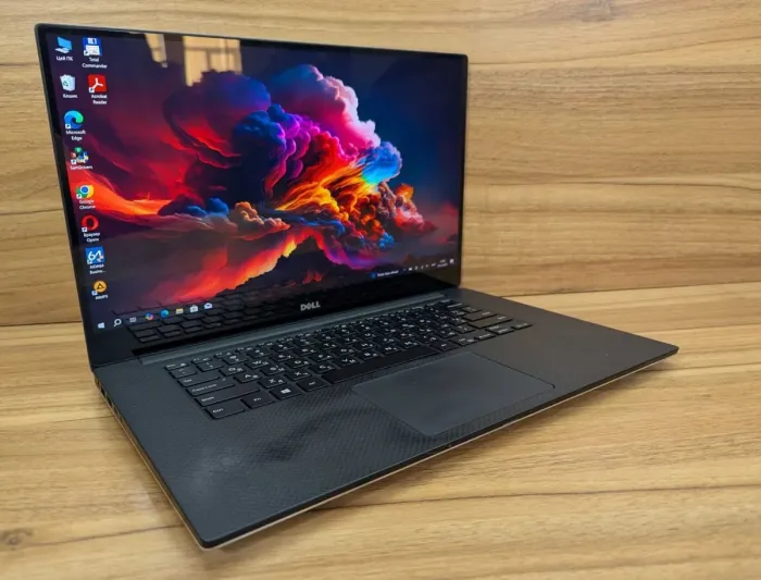 Ноутбук робоча станція Dell Precision 5510 / 15.6" (3840x2160) IPS Touch / Intel Core i7-6820HQ (4 (8) ядра по 2,7 - 3,6 ГГц) / 16 ГБ DDR4 / 512 ГБ SSD / nVidia Quadro M1000M, 2 ГБ DDR3, 128-біт / HDMI / Windows 10 б/в - зображення 4