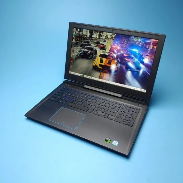 Ігровий ноутбук Dell G7 7588 / 15.6" (1920x1080) IPS / Intel Core i7-8750H (6 (12) ядер по 2.2 - 4.1 GHz) / 8 GB DDR4 / 480 GB SSD / nVidia GeForce GTX 1060 Max-Q, 6 GB GDDR5, 192-bit / WebCam / Win 10 Home б/в - зображення 2
