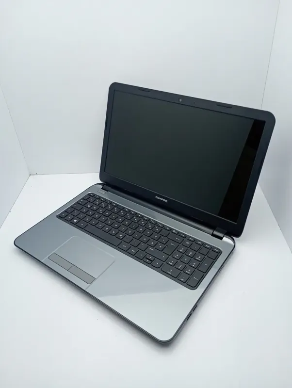 Ноутбук HP Compaq 15 / 15.6" (1366x768) TN / AMD A4-5000 (4 ядра по 1.5 GHz) / 8 GB DDR3 / 640 GB HDD / AMD Radeon HD 8330 Graphics / WebCam / HDMI б/в - зображення 4