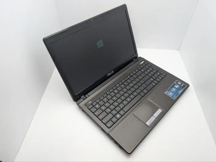 Ноутбук Asus A53T / 15.6" (1366x768) TN / AMD A6-3420M (4 ядра по 1.5 - 2.4 GHz) / 8 GB DDR3 / 120 GB SSD / AMD Radeon HD 6520G Graphics / WebCam / DVD-ROM б/в - зображення 6