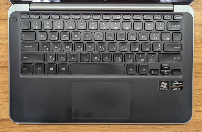 Ноутбук Dell XPS 13-L322X / 13.3" (1920x1080) IPS / Intel Core i7-3537U (2 (4) ядра по 2.0 - 3.1 GHz) / 8 GB DDR3 / 256 GB SSD / Intel HD Graphics 4000 / WebCam / Windows 10 б/в - зображення 3