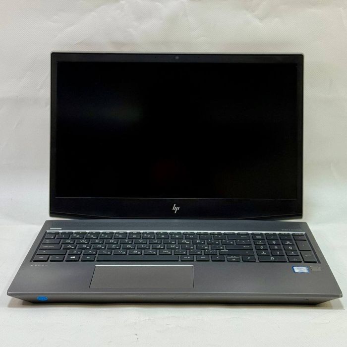 Мобільна робоча станція Б-клас HP ZBook 15v G5 / 15.6" (1920x1080) IPS / Intel Core i7-8850H (6 (12) ядер по 2.6 - 4.3 GHz) / 16 GB DDR4 / 512 GB SSD / nVidia Quadro P600, 4 GB GDDR5, 128-bit / WebCam / Windows 11 Pro б/в - зображення 3