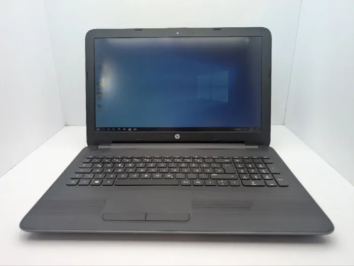 Ноутбук HP 255 G5 / 15.6" (1920x1080) TN / AMD A8-7410 (4 ядра по 2.2 - 2.5 GHz) / 8 GB DDR3 / 128 GB SSD / AMD Radeon R5 Graphics / WebCam / DVD-ROM б/в - зображення 2