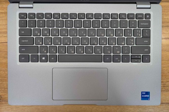 Ультрабук Dell Latitude 5420 / 14" (1920x1080) IPS / Intel Core i7-1185G7 (4 (8) ядра по 3.0 - 4.8 GHz) / 16 GB DDR4 / 256 GB SSD / Intel Iris Xe Graphics / HDMI / WebCam / Windows 11 б/в - зображення 3