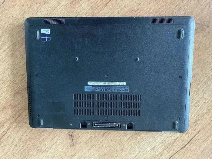 Нетбук Б-клас Dell Latitude E5250 / 12.5" (1366x768) TN / Intel Core i5-5300U (2 (4) ядра по 2.3 - 2.9 GHz) / 8 GB DDR3 / 256 GB SSD / Intel HD Graphics 5500 / HDMI б/в - зображення 7