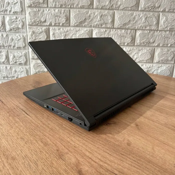 Ігровий ноутбук MSI GF65 Thin 10UE / 15.6" (1920x1080) IPS / Intel Core i5-10500H (6 (12) ядер по 2.5 - 4.5 GHz) / 16 GB DDR4 / 512 GB SSD / nVidia GeForce RTX 3060, 6 GB GDDR6, 192-bit / WebCam б/в - зображення 6