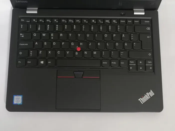 Ноутбук Lenovo ThinkPad 13 (2nd Gen) / 13.3" IPS / Core i3-6100U (2(4) ядра по 2.3GHz) / 8GB DDR4 / 128GB SSD / HD Graphics 620 / WebCam / HDMI б/в - зображення 3