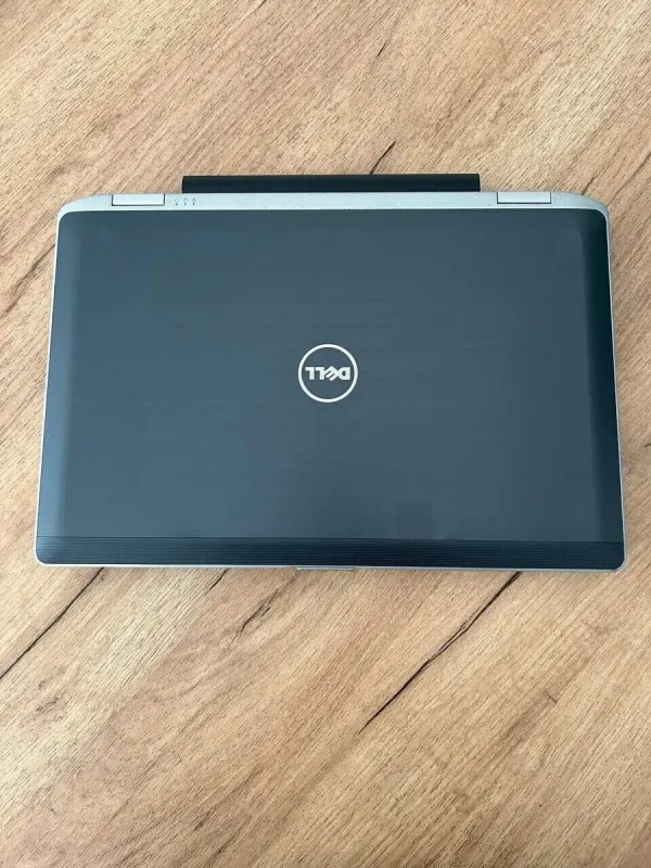 Ноутбук Б-клас Dell Latitude E6530 / 15.6" (1600x900) TN / Intel Core i5-3360M (2 (4) ядра по 2.8 - 3.5 GHz) / 8 GB DDR3 / 256 GB SSD / nVidia NVS 5200M, 1 GB GDDR5, 64-bit / DVD-ROM / VGA б/в - зображення 7