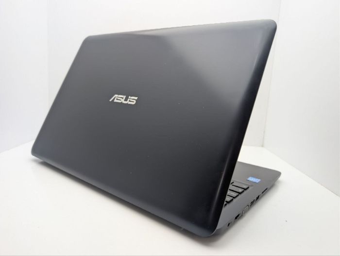 Ноутбук Asus E502M / 15.6" (1366x768) TN / Intel Celeron N2940 (4 ядра по 1.83 - 2.25 GHz) / 4 GB DDR3 / 120 GB SSD / Intel HD Graphics 505 / WebCam б/в - зображення 8