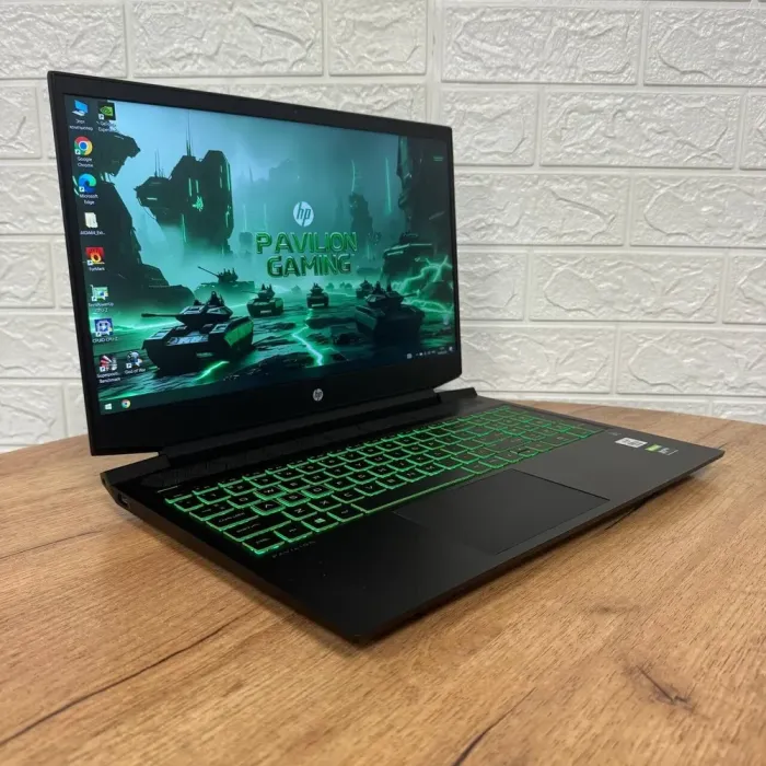 Ігровий ноутбук Б-клас HP Pavilion Gaming 16-a0032dx / 16.1" (1920x1080) IPS / Intel Core i5-10300H (4 (8) ядер по 2.5 - 4.5 GHz) / 16 GB DDR4 / 512 GB SSD NVMe / nVidia GeForce GTX 1660 Ti Max-Q, 6 GB GDDR6, 192-bit / WebCam б/в - зображення 4