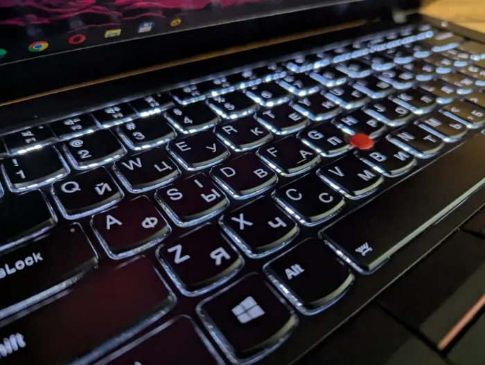 Ультрабук Lenovo ThinkPad T480 / 14" (2560x1440) IPS Touch / Intel Core i7-8650U (4 (8) ядра по 1.9 - 4.2 GHz) / 16 GB DDR4 / 512 GB SSD / nVidia GeForce MX150, 2 GB GDDR5, 64-bit / WebCam / TouchID / Windows 10 б/в - зображення 6