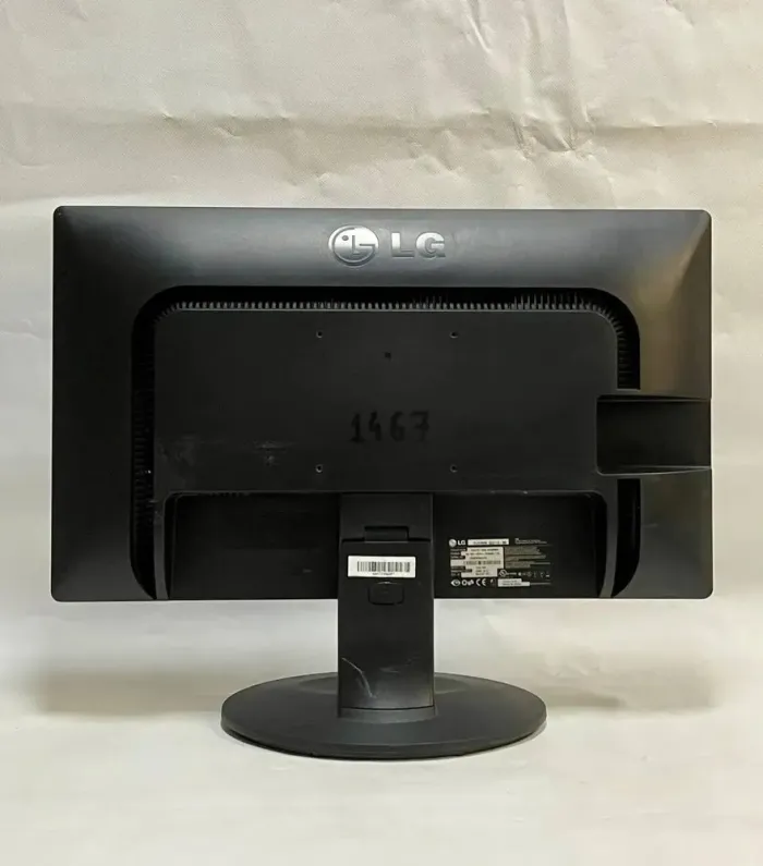 Монітор LG Flatron E2211S-BN/22" (1920x1080) TN/VGA/VESA + Кабель живлення б/в - зображення 7