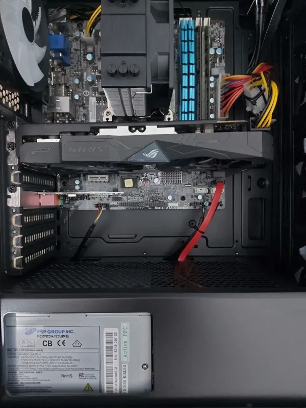 Ігровий ПК AeroCool PGS FALCON-A-BK-V1 FRGB Tower / Intel Core i7-4770 (4 (8) ядра по 3.4 - 3.9 GHz) / 24 GB DDR3 / 480 GB SSD + 500 GB HDD / AMD Radeon RX 470, 4 GB GDDR5, 256-bit / 350W б/в - зображення 6