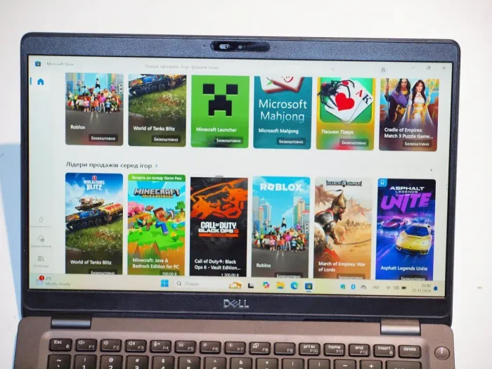 Ноутбук Dell Latitude 5300 / 13.3" (1920x1080) IPS / Intel Core i5-8365U (4 (8) ядра по 1.6 - 4.1 GHz) / 8 GB DDR4 / 240 GB SSD / Intel UHD Graphics / WebCam б/в - зображення 8