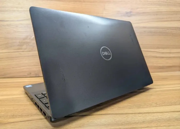 Ультрабук Б-клас Dell Latitude 5500 / 15.6" (1920x1080) IPS Touch / Intel Core i5-8365U (4 (8) ядра по 1.6 - 4.1 GHz) / 16 GB DDR4 / 512 GB SSD / Intel UHD Graphics 620 / WebCam / Windows 10 б/в - зображення 8
