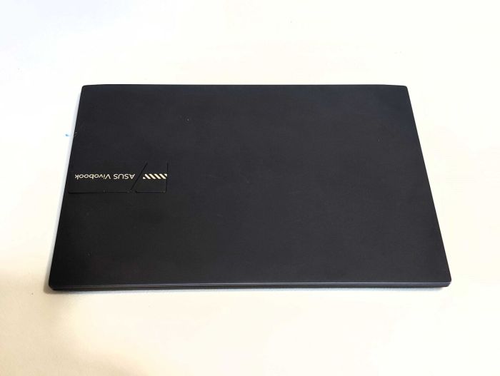 Ультрабук Б-клас Asus Vivobook Pro 14 K3400P / 14" (1920x1080) OLED / Intel Core i5-11300H (4 (8) ядра по 3.1 - 4.4 GHz) / 8 GB DDR4 / 256 GB SSD / Intel Iris Xe Graphics / WebCam б/в - зображення 6