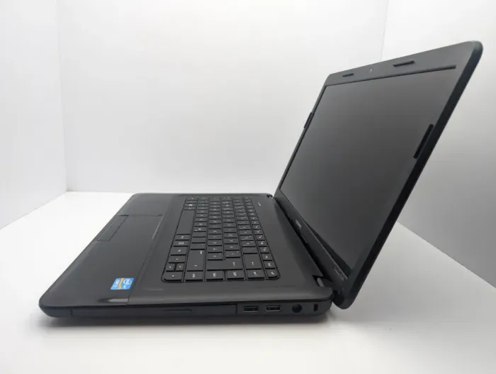 Ноутбук HP Compaq CQ58 / 15.6" (1366x768) TN / Intel Core i3-2328M (2 (4) ядра по 2.2 GHz) / 6 GB DDR3 / 750 GB HDD / Intel HD Graphics 3000 / WebCam б/в - зображення 6