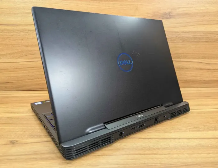 Ігровий ноутбук Dell G5 5590 / 15,6" (1920x1080) IPS / Intel Core i7-9750H (6 (12) ядер по 2,6 - 4,5 ГГц) / 16 ГБ DDR4 / 512 ГБ SSD / nVidia GeForce GTX 1650, 4 ГБ GDDR6, 128-біт / Веб-камера / Windows 10 б/в - зображення 7